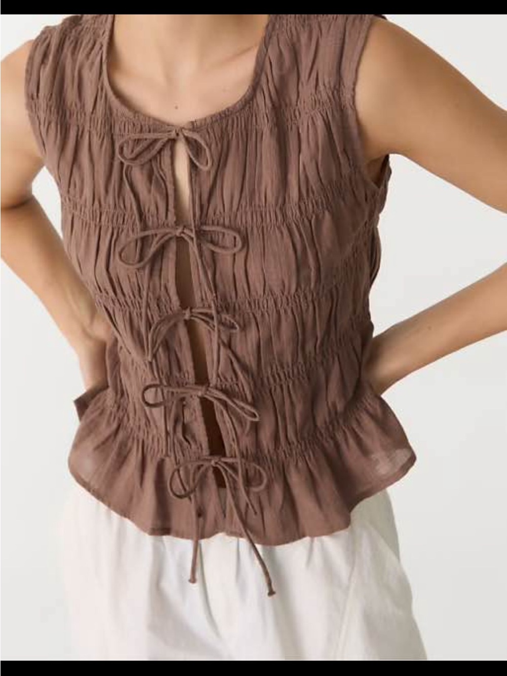 Stradivarius Brown Tie-Front Shirred Top L